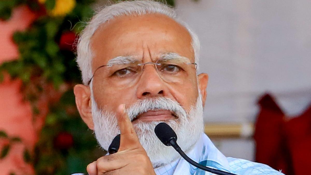 प्रधानमंत्री नरेंद्र मोदी