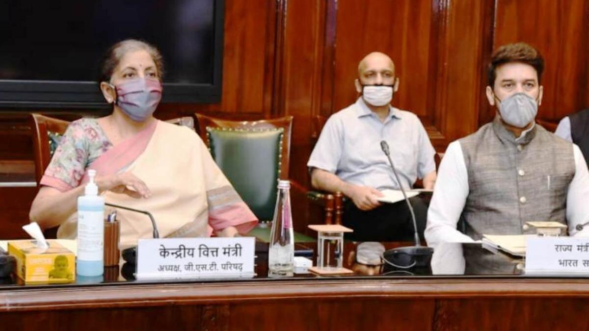 GST काउंसिल की बैठक में नहीं बन पायी थी बात