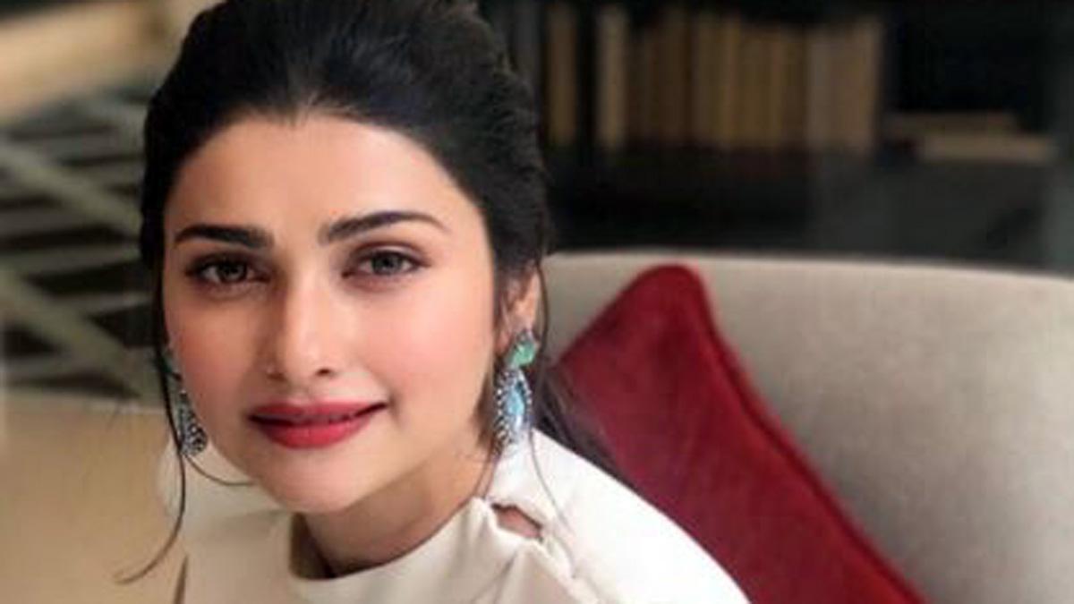 प्राची देसाई