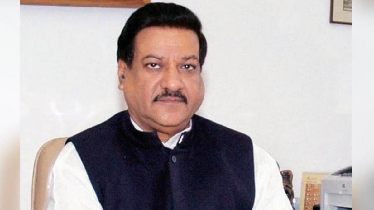 कांग्रेस नेता पृथ्वीराज चव्हाण (फाइल फोटो-PTI)