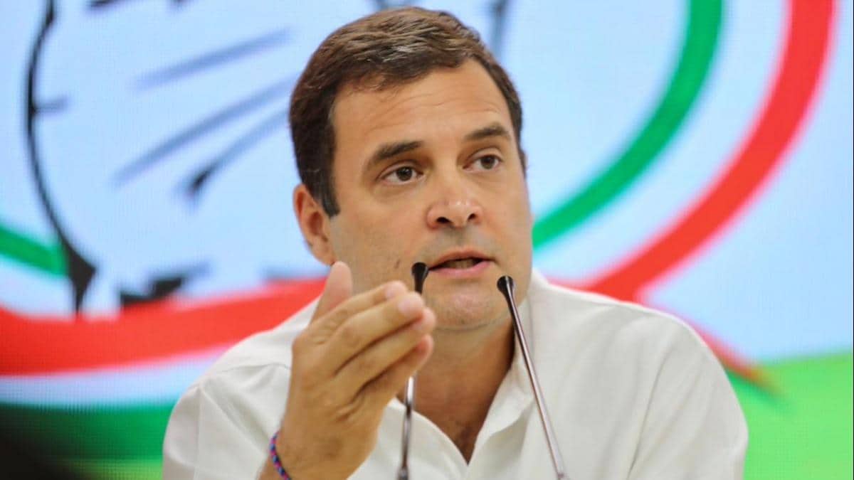 कांग्रेस नेता राहुल गांधी ने किया सवाल