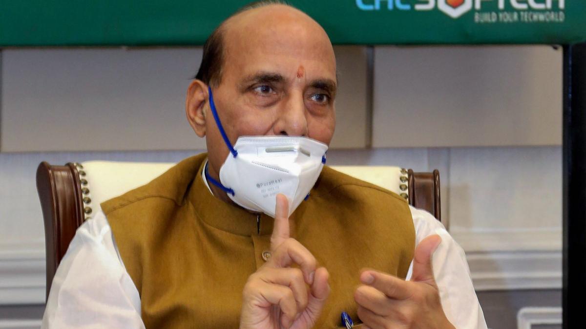 रक्षा मंत्री राजनाथ सिंह (PTI)