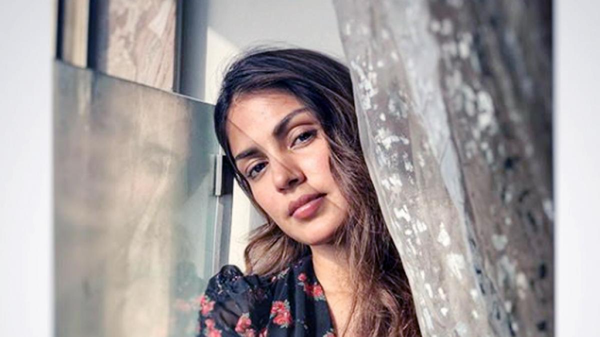 रिया चक्रवर्ती