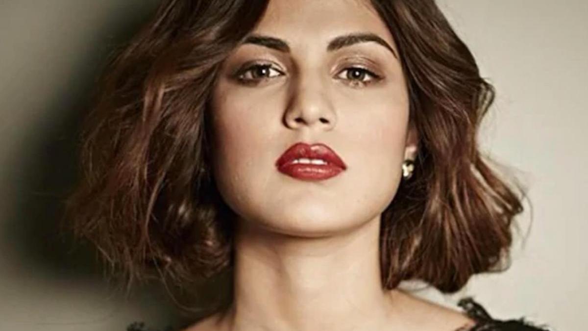 रिया चक्रवर्ती