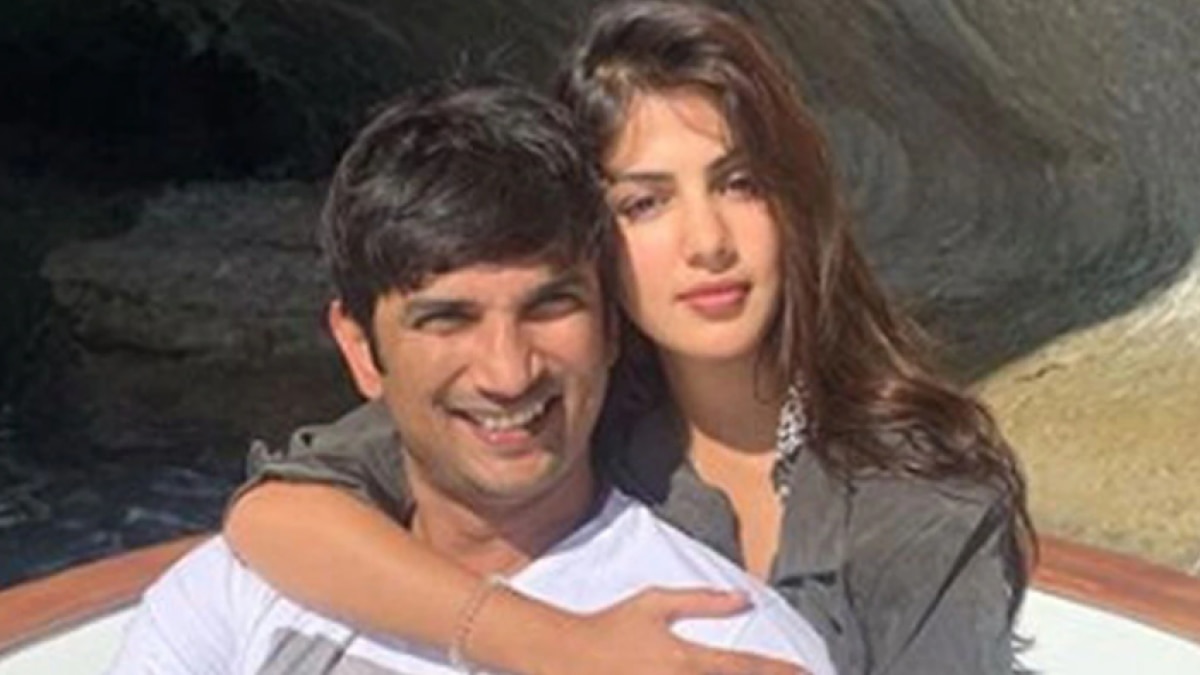 सुशांत सिंह के साथ रिया चक्रवर्ती