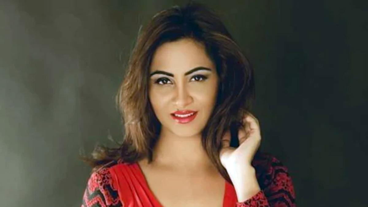 अर्शी खान