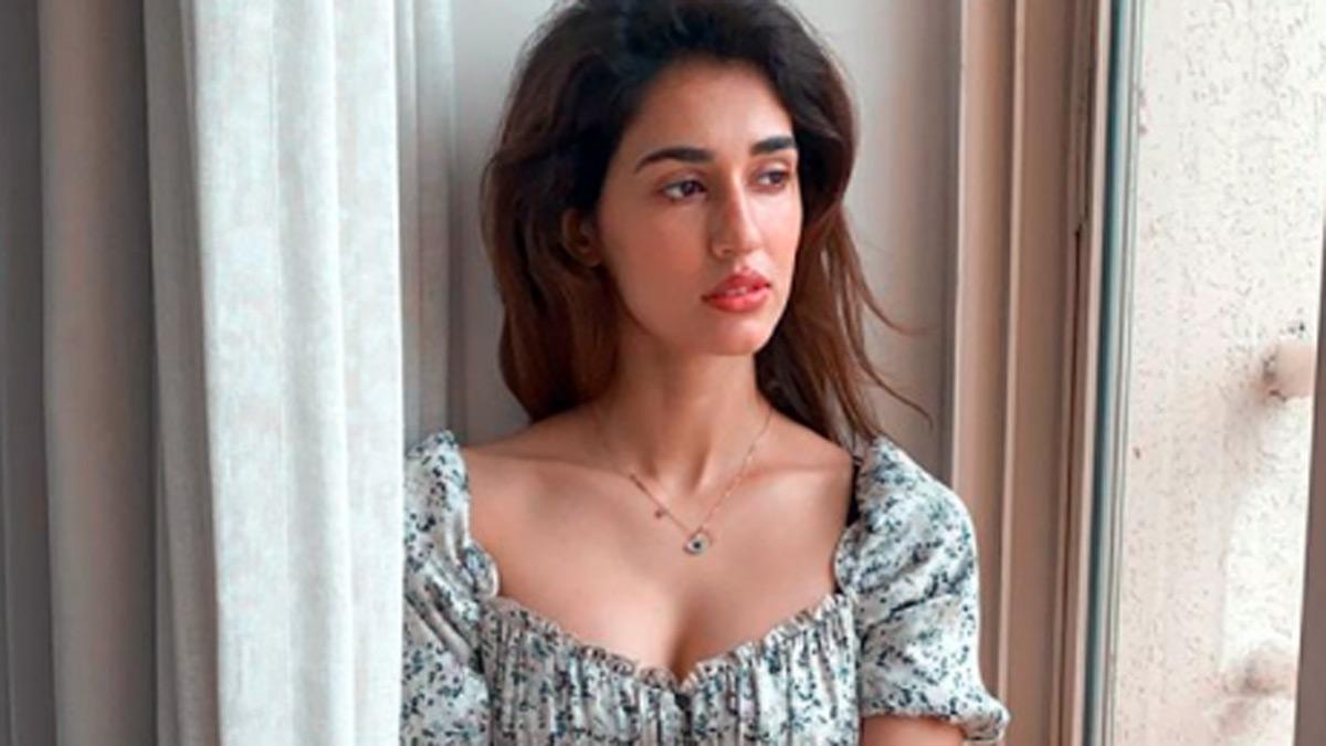 दिशा पाटनी सोर्स इंस्टाग्राम