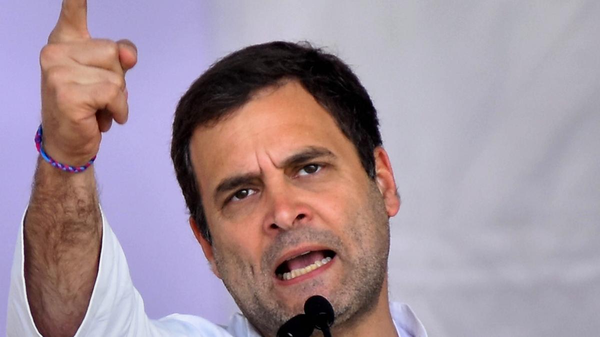 राहुल गांधी ने साधा निशाना