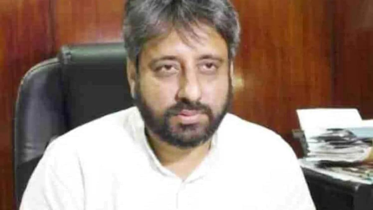 एएपी विधायक अमानतुल्ला खान (फाइल फोटो)