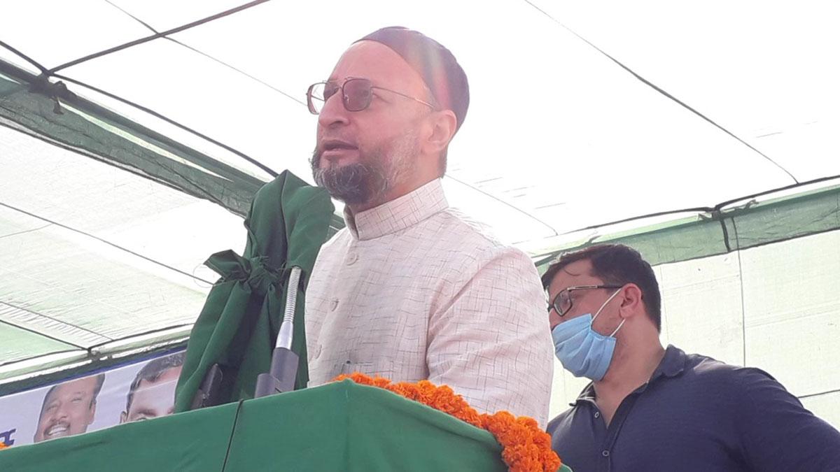 आईएमआईएम के राष्ट्रीय अध्यक्ष मोहम्मद असदुद्दीन ओवैसी (फोटो आजतक)