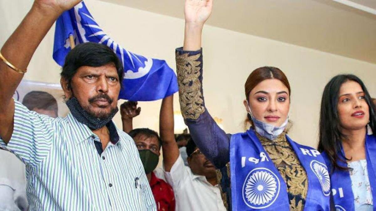 रामदास अठावले कोरोना पॉजिटिव, कल पायल घोष को RPI की दिलाई थी सदस्यता - Ramdas athawale covid positive payal ghosh RPI Membership - AajTak