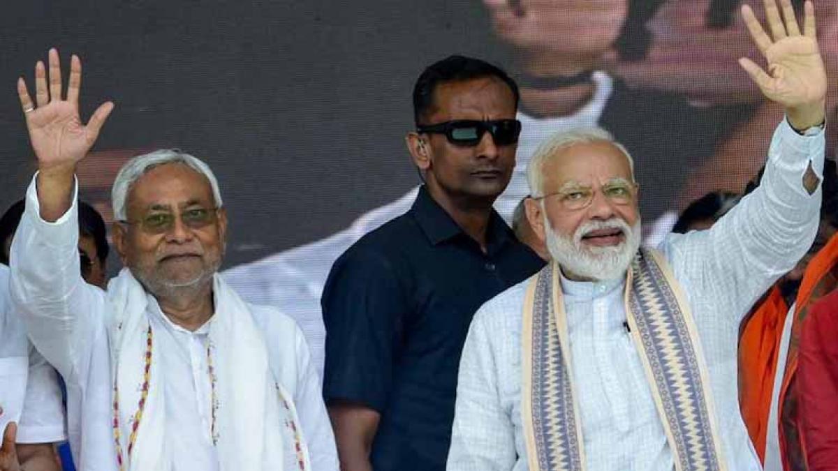 मुख्यमंत्री नीतीश कुमार और पीएम मोदी (फाइल फोटो-PTI)