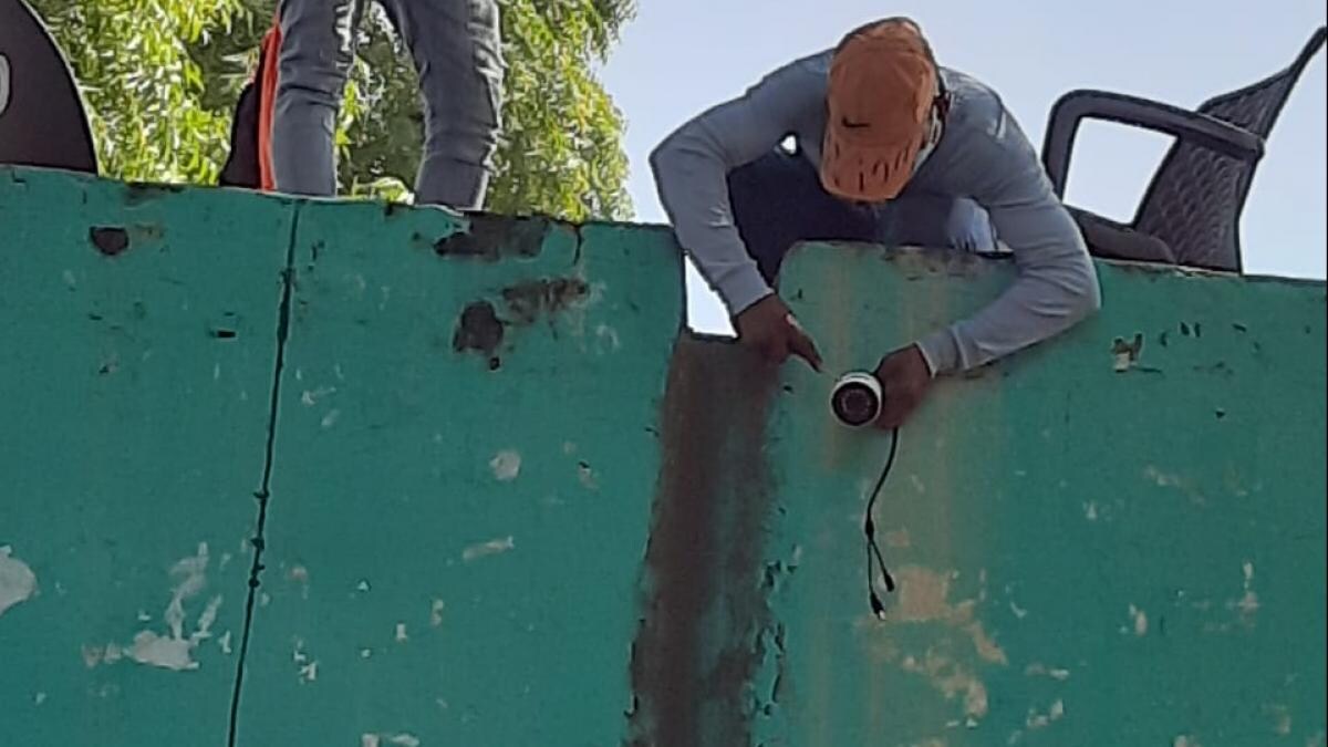 हाथरस: पीड़िता के परिवार की बढ़ी सुरक्षा, घर में लगे CCTV, PAC भी तैनात - Hathras gangrape case up government security cctv camera pac up police family - AajTak