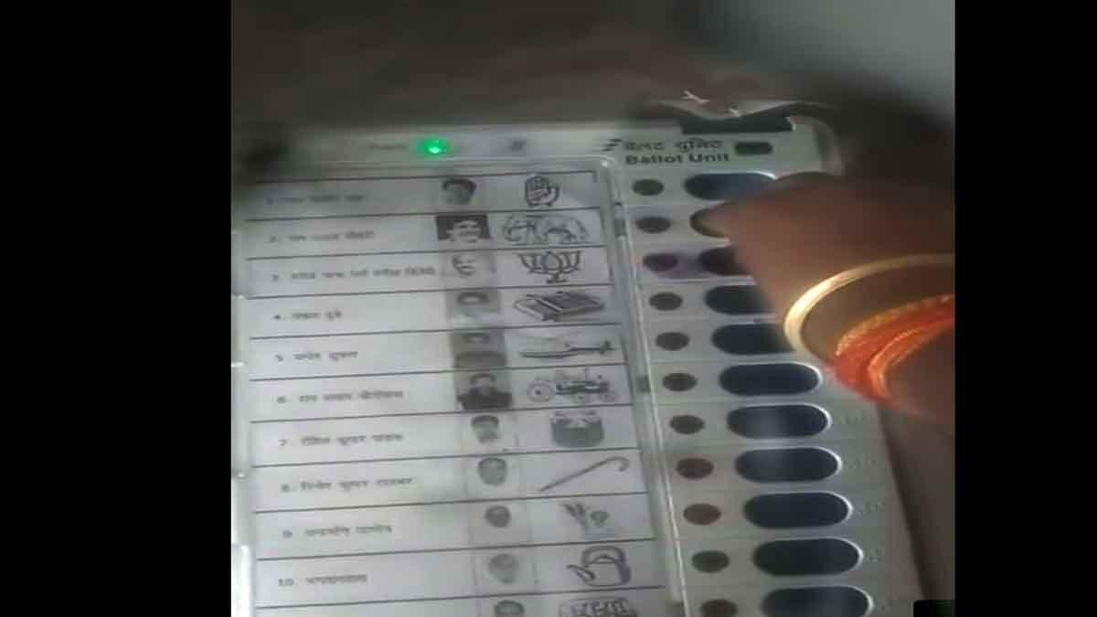 लोकसभा चुनाव के समय वोटिंग का वीडियो बिहार चुनाव के नाम पर फैलाया जा रहा 