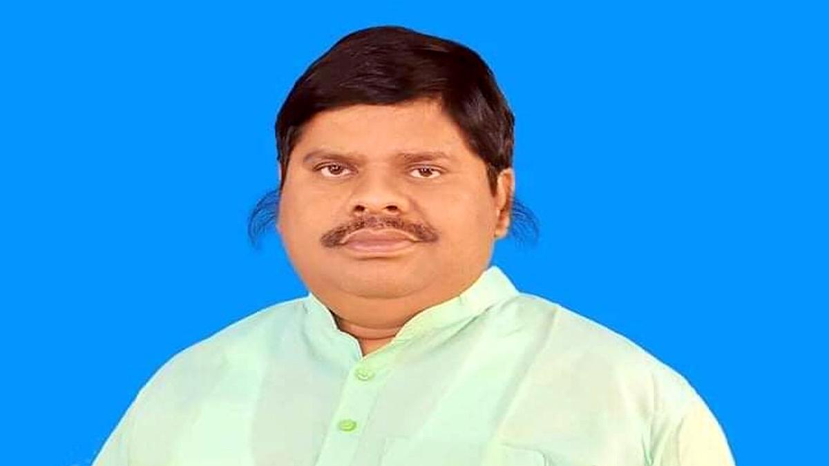 Black Flags shown to JDU Candidate Prabhunath Ram