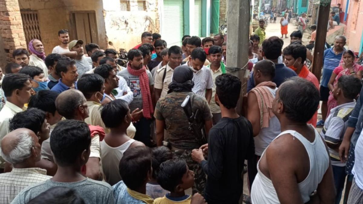 कबैया थाना क्षेत्र के वार्ड नं 27 की है घटना.