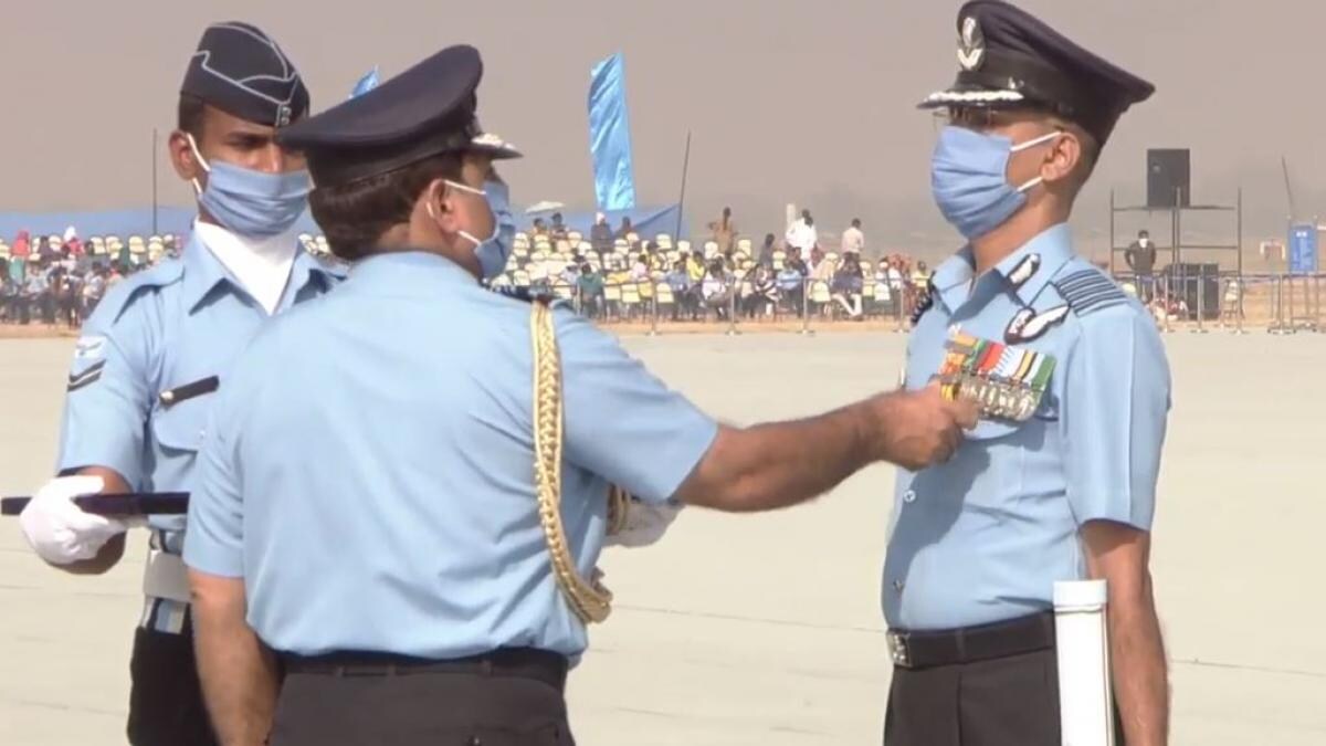 वायुसेना दिवस पर वॉरियर्स को किया गया सम्मानित वायुसेना दिवस पर वॉरियर्स को किया गया सम्मानित