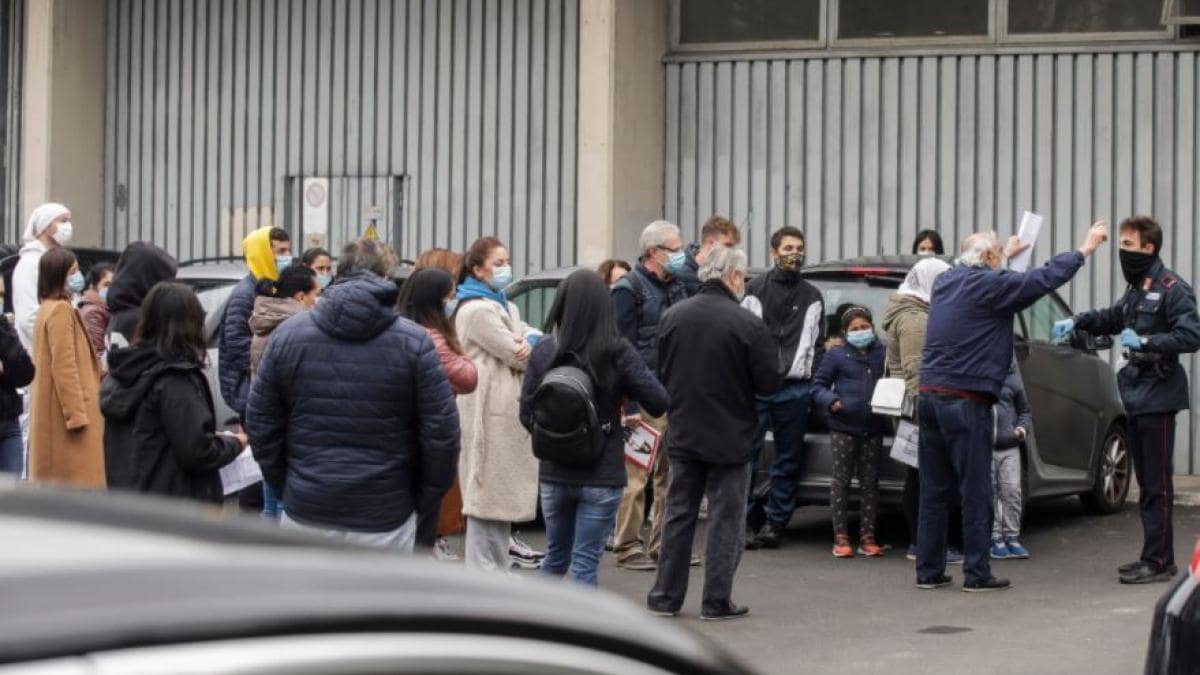 इटली के मिलान शहर में प्रदर्शन (फोटो- पीटीआई)