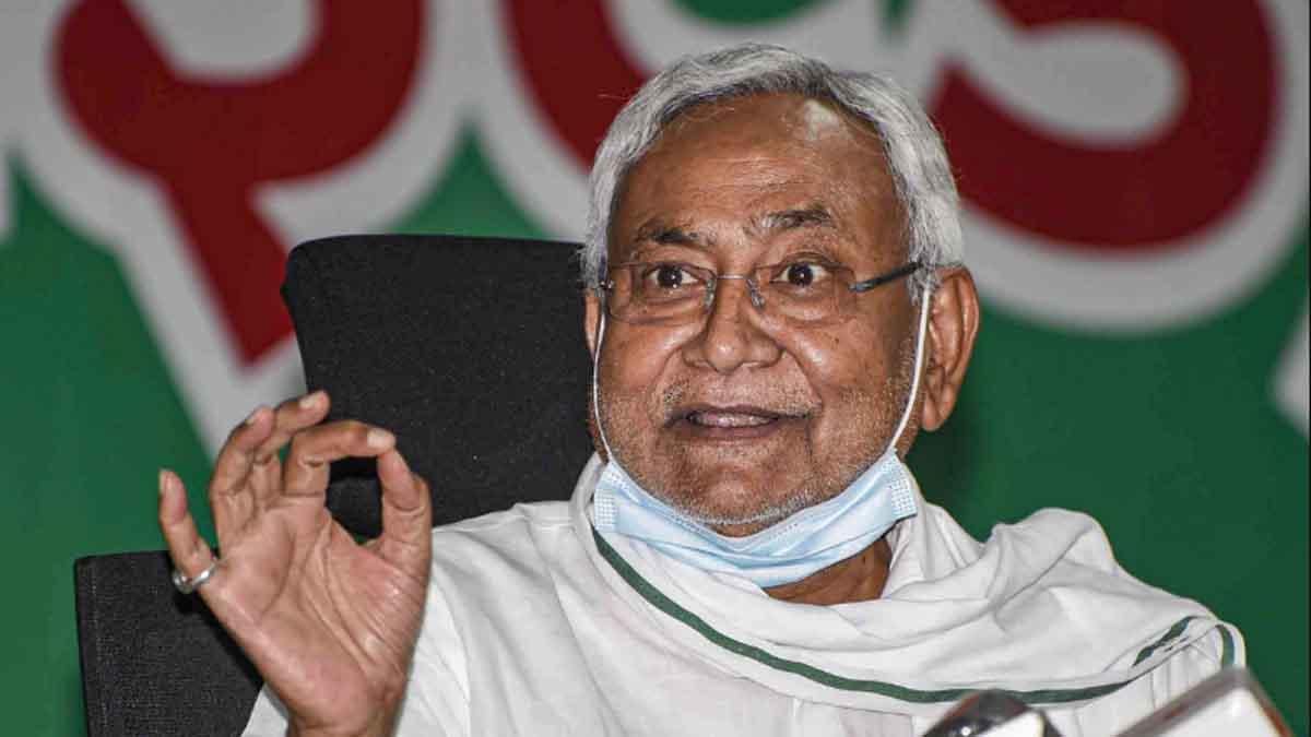 मुख्यमंत्री नीतीश कुमार नेसात निश्चय पार्ट-2 जारी किया (फोटो-PTI)