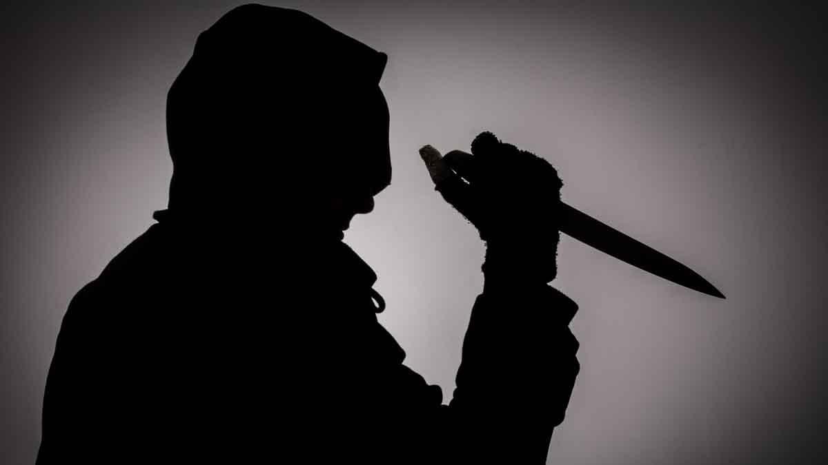 संदिग्ध ने टीचर का सिर काटा (प्रतीकात्मक तस्वीर-Getty Images)