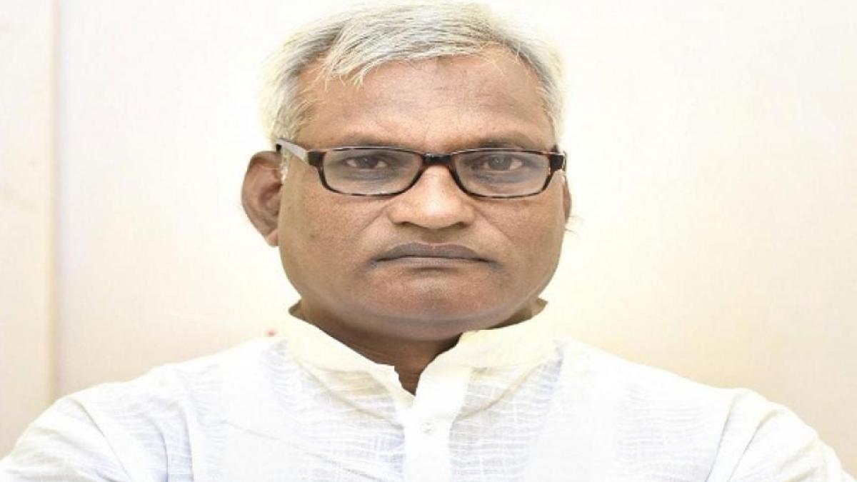  रमेश सिंह कुशवाहा खुलेतौर पर महागठबंधन उम्‍मीदवार का समर्थन कर रहे हैं