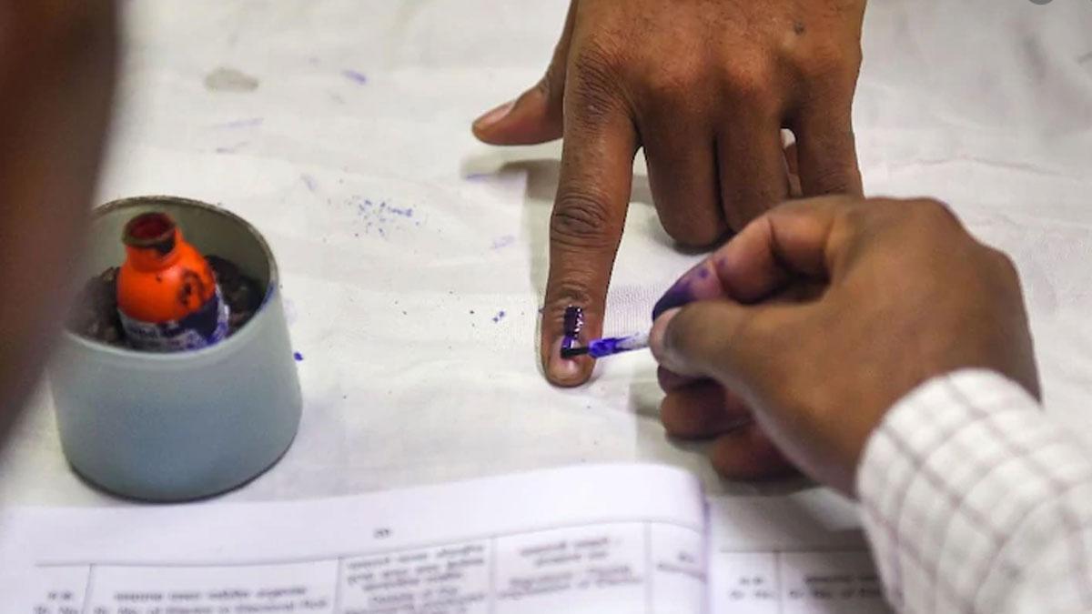 (प्रतीकात्मक फोटो)