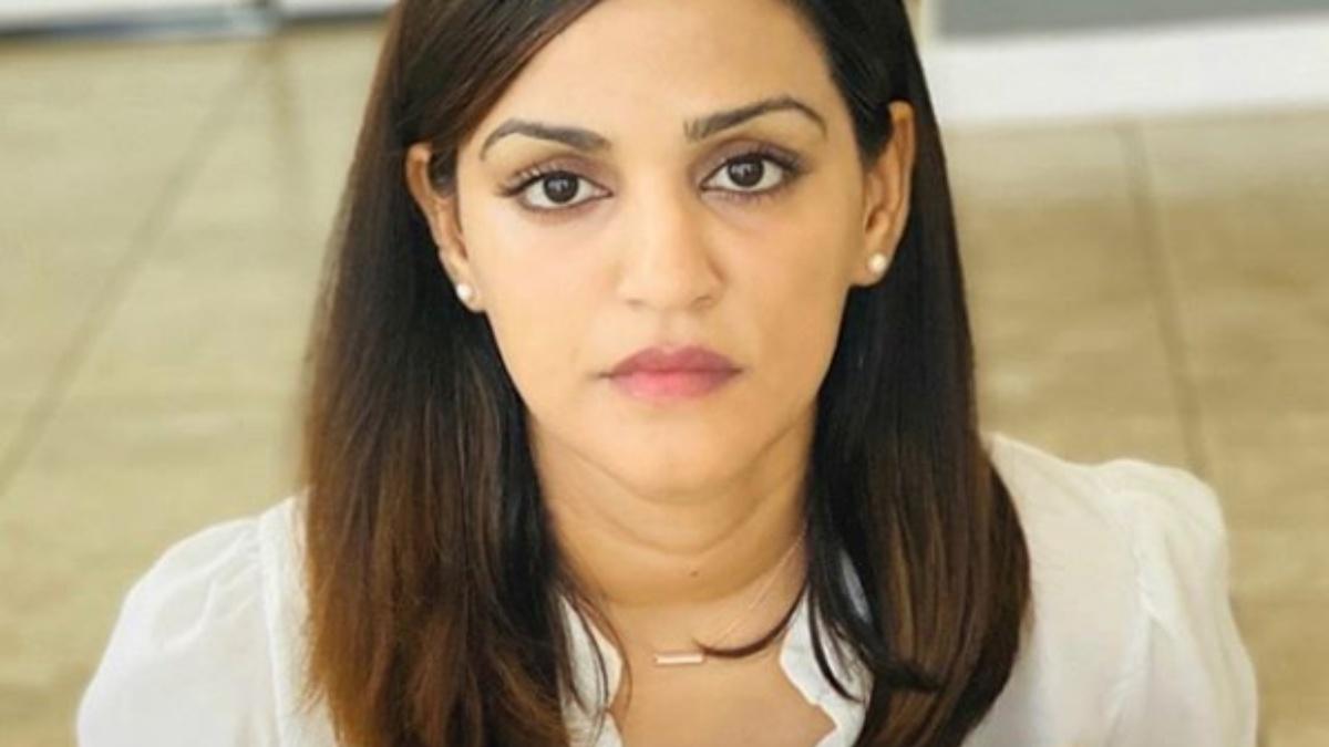  श्वेता सिंह कीर्ति