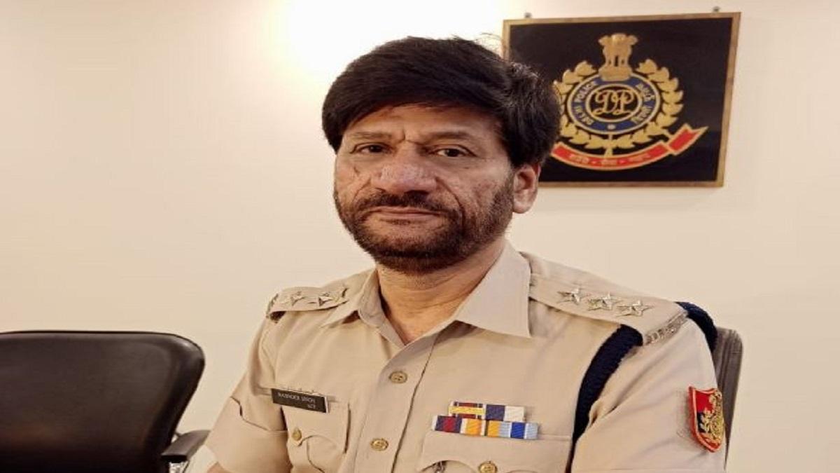 रिटायर हो गए एसपी राजेंद्र सिंह (फोटो- आजतक)