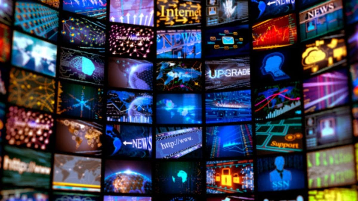 फेक TRP कांडः जानें क्या होती है टीआरपी, कैसे तय होती है TV की व्यूअरशिप - what is trp and how is it calculated trp rate views tv programs tmov - AajTak