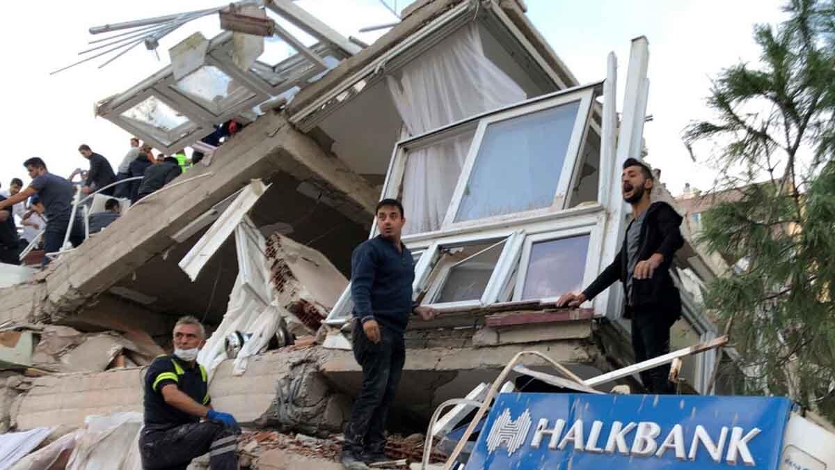 तुर्की में भूकंप से भारी तबाही (फोटो-PTI)