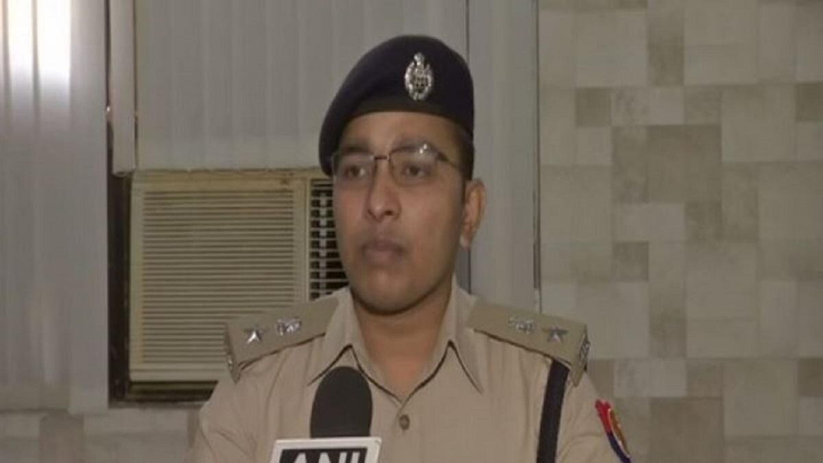 हाथरस कांड: पीड़ित परिवार को दी गई पुलिस प्रोटेक्शन, बोले एसपी विनीत जायसवाल - Police protection provided to victims brother and all family members says SP Hathras Vineet Jaisawal - AajTak