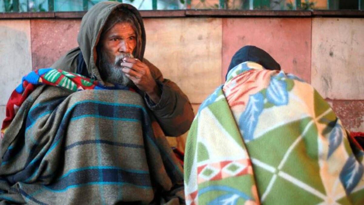 उत्तर भारत में पड़ सकती है कड़ाके की ठंड (फाइल)