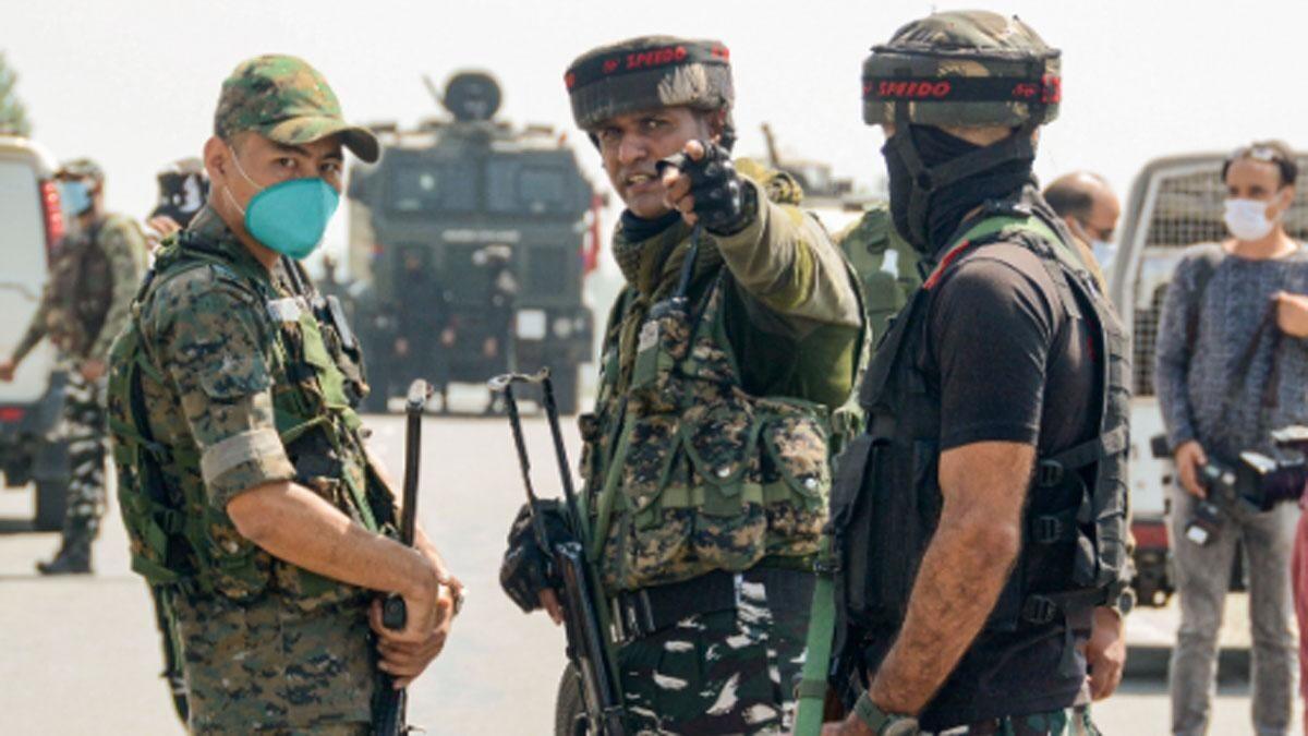 सैन्य अधिकारियों की रिटायरमेंट की उम्र में बदलाव हो सकता है.(सांकेतिक तस्वीर)