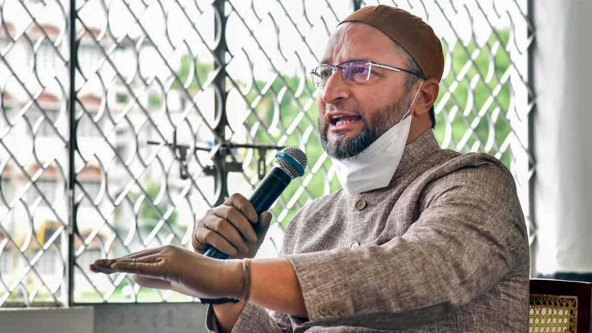 हैदराबाद से सांसद असदुद्दीन ओवैसी (फोटो-PTI)