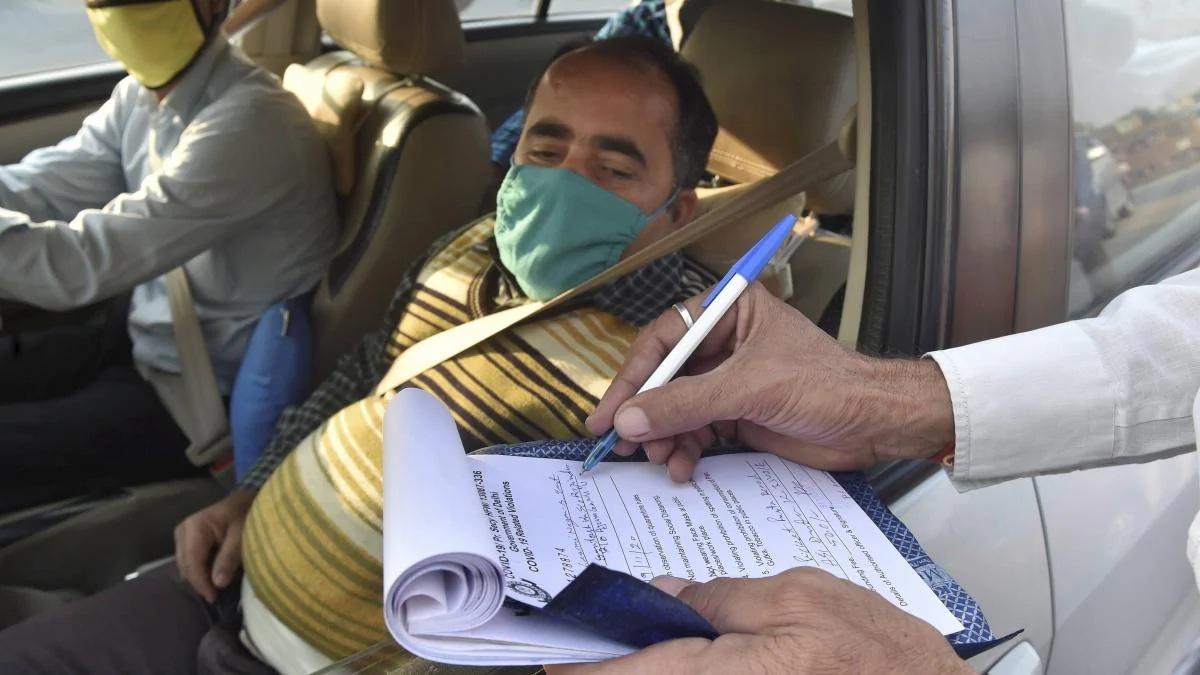 कोरोना गाइडलाइंस के नियमों का उल्लंघन करने पर दो हजार का चालान भरना होगा.(फाइल फोटो-PTI)