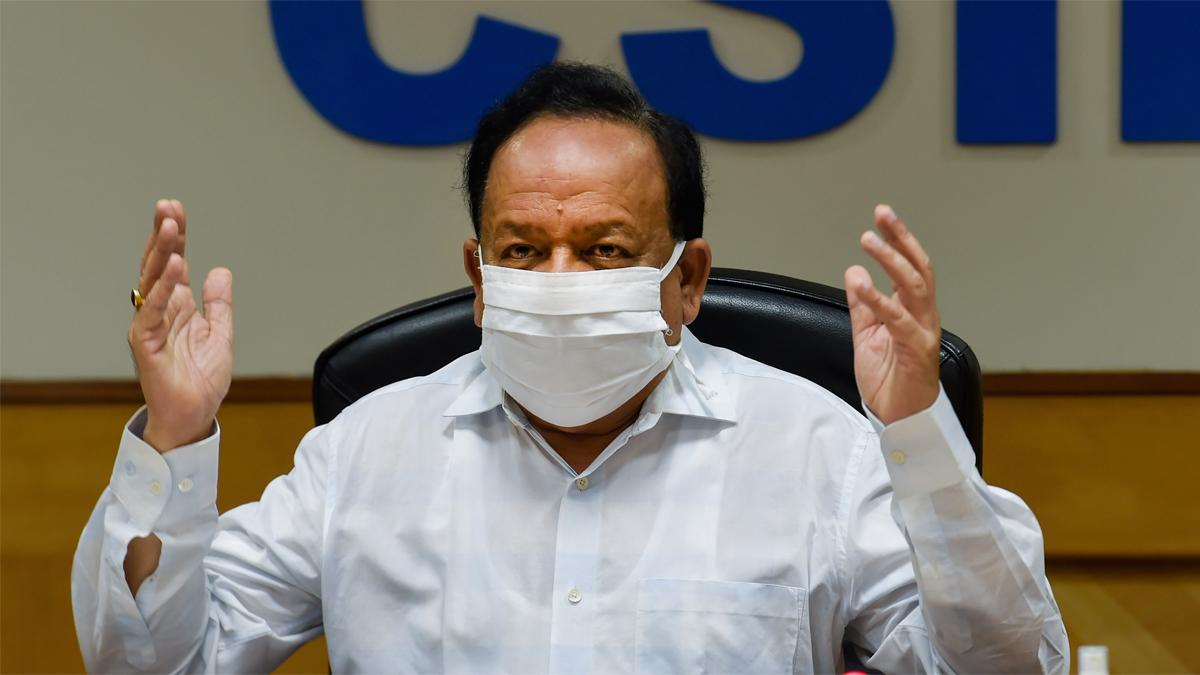 केंद्रीय स्वास्थ्य मंत्री डॉ. हर्षवर्धन (फोटो-PTI)