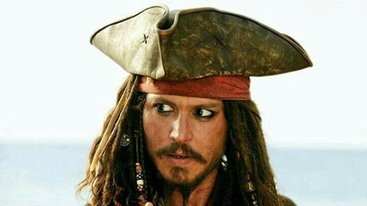 जॉनी डेप (पाइरेट्स ऑफ कैरेब‍ियन)
