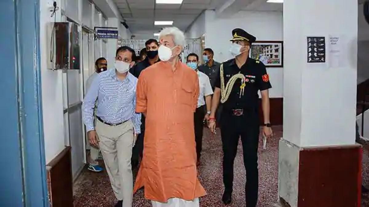 एलजी मनोज सिन्हा को दिया जाएगा गार्ड ऑफ ऑनर (फाइल फोटोः पीटीआई)