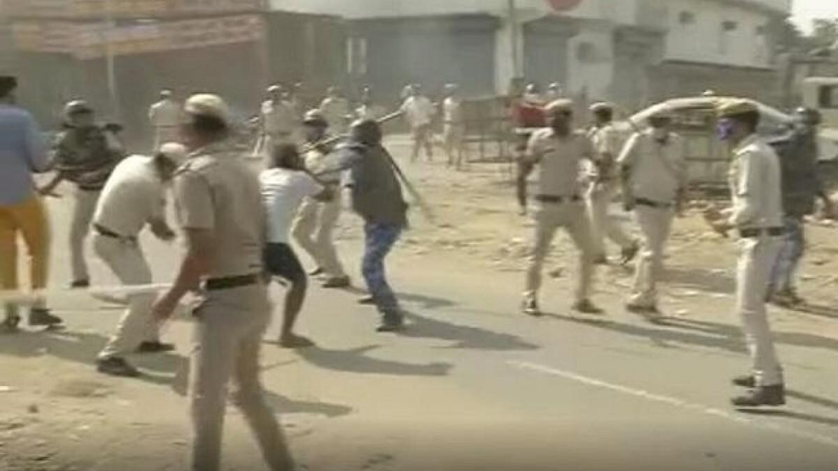 निकिता हत्याकांड पर महापंचायत में उपद्रव, पुलिस बोली- भीड़ ने रोड जाम किया, पत्थर बरसाए - nikita murder case DCP says There was no permission for this mahapanchayat - AajTak