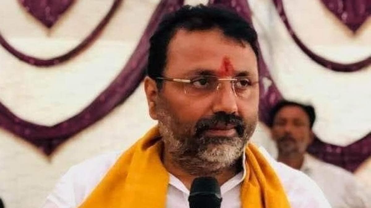 बीजेपी सांसद निशिकांत दुबे (फाइल फोटो)