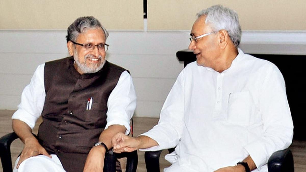 सुशील मोदी और नीतीश कुमार.(File PTI)