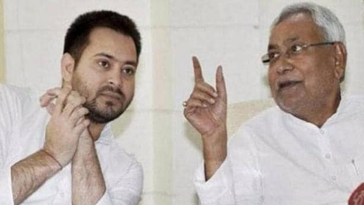 बिहार में तीन चरण में हुई है वोटिंग.