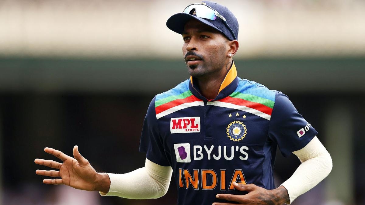 IND vs AUS: हार्दिक पंड्या ने एक साल बाद पहली बार गेंदबाजी संभाली - Hardik Pandya bowls for first time in over a year tspo - AajTak