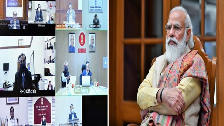 कोरोना वैक्सीन की रणनीति को लेकर पीएम मोदी ने की बैठक, इन मुद्दों पर हुई चर्चा - PM Modi attended a meeting to review India vaccination strategy regarding Corona Virus - AajTak