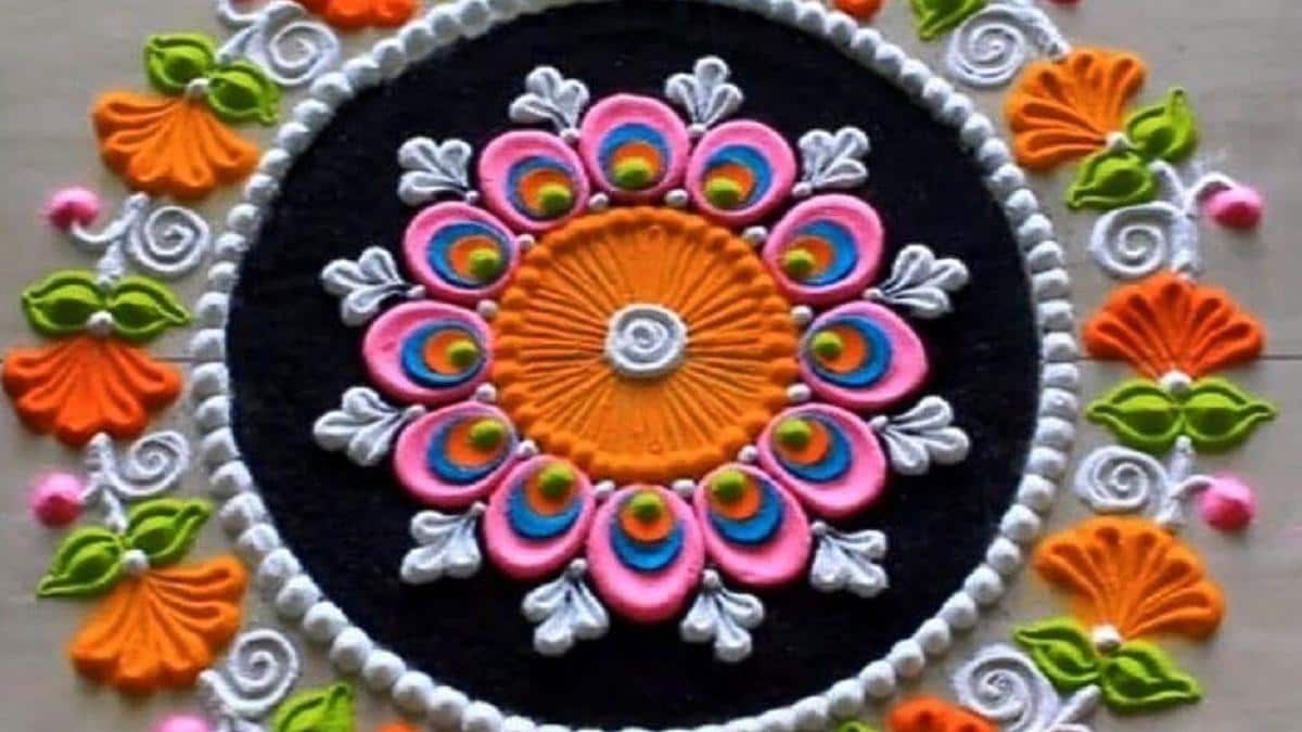 Diwali Rangoli Design: दिवाली पर बनाएं रंगोली ...