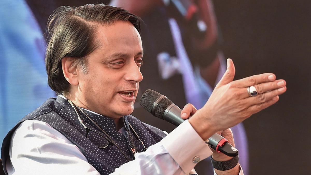 कांग्रेस सांसद बोले कि बीजेपी लाइट के चक्कर में पड़ी कांग्रेस तो जीरो हो जाएगी (फाइल-पीटीआई)