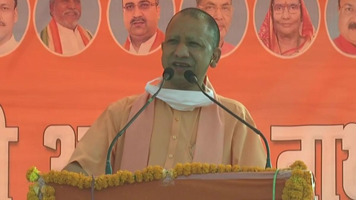 यूपी के सीएम योगी आदित्यनाथ (फोटो आजतक)