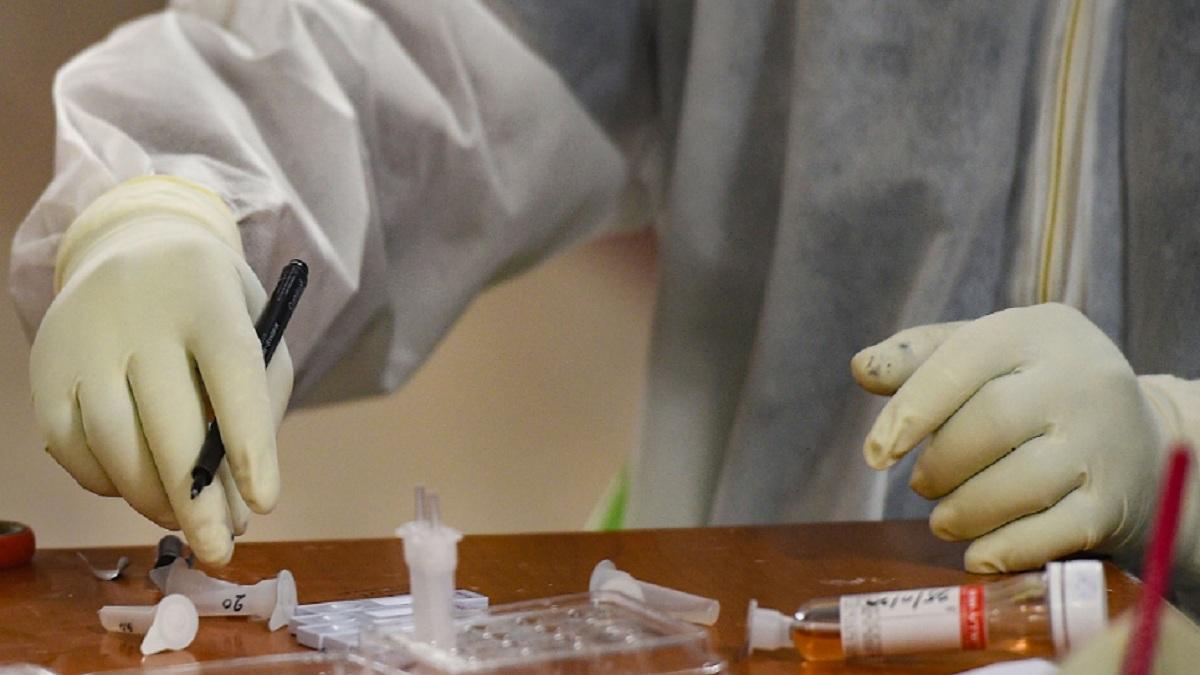 दिल्ली में रिकॉर्ड कोरोना टेस्टिंग