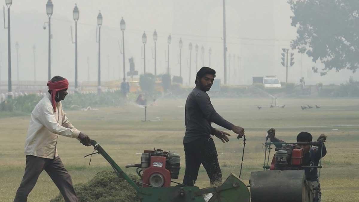 Pollution In UP: प्रदूषण का स्तर बढ़ा