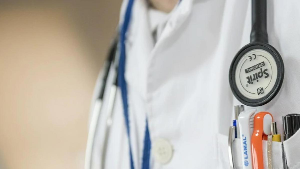 कोई और बना रहा था व्यापम घोटाले मामले में निलंबित डॉक्टर के फर्जी हस्ताक्षर.